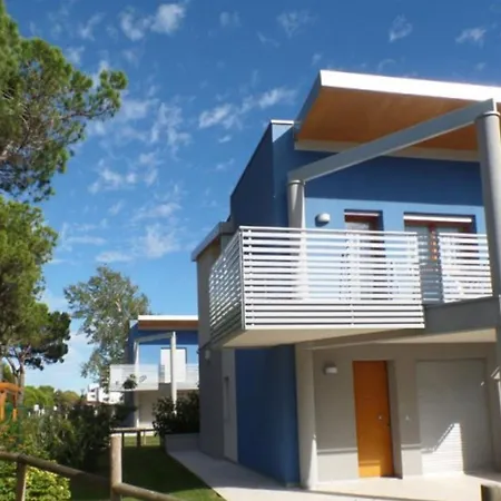 Modern First-floor Flat Near The Beach-bibione Apartment